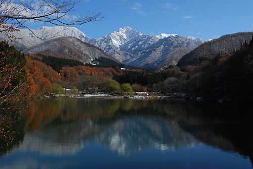 再び、大源太湖にて。