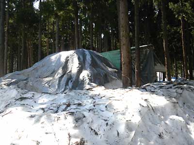 長期用の雪室です。