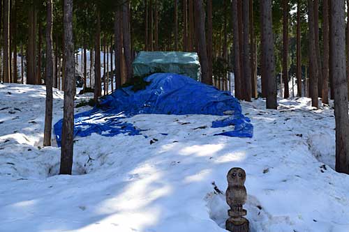 フクロウ君も雪で壊れず健在でした。