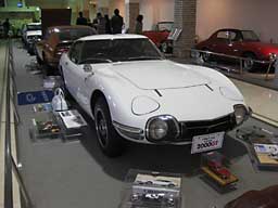 あこがれのトヨタ２０００ＧＴ